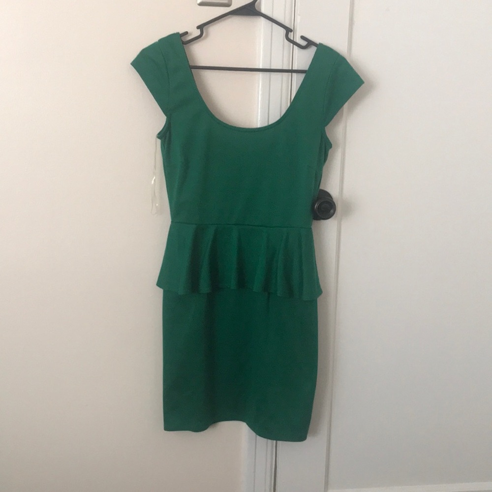 Green Peplum Bodycon dress